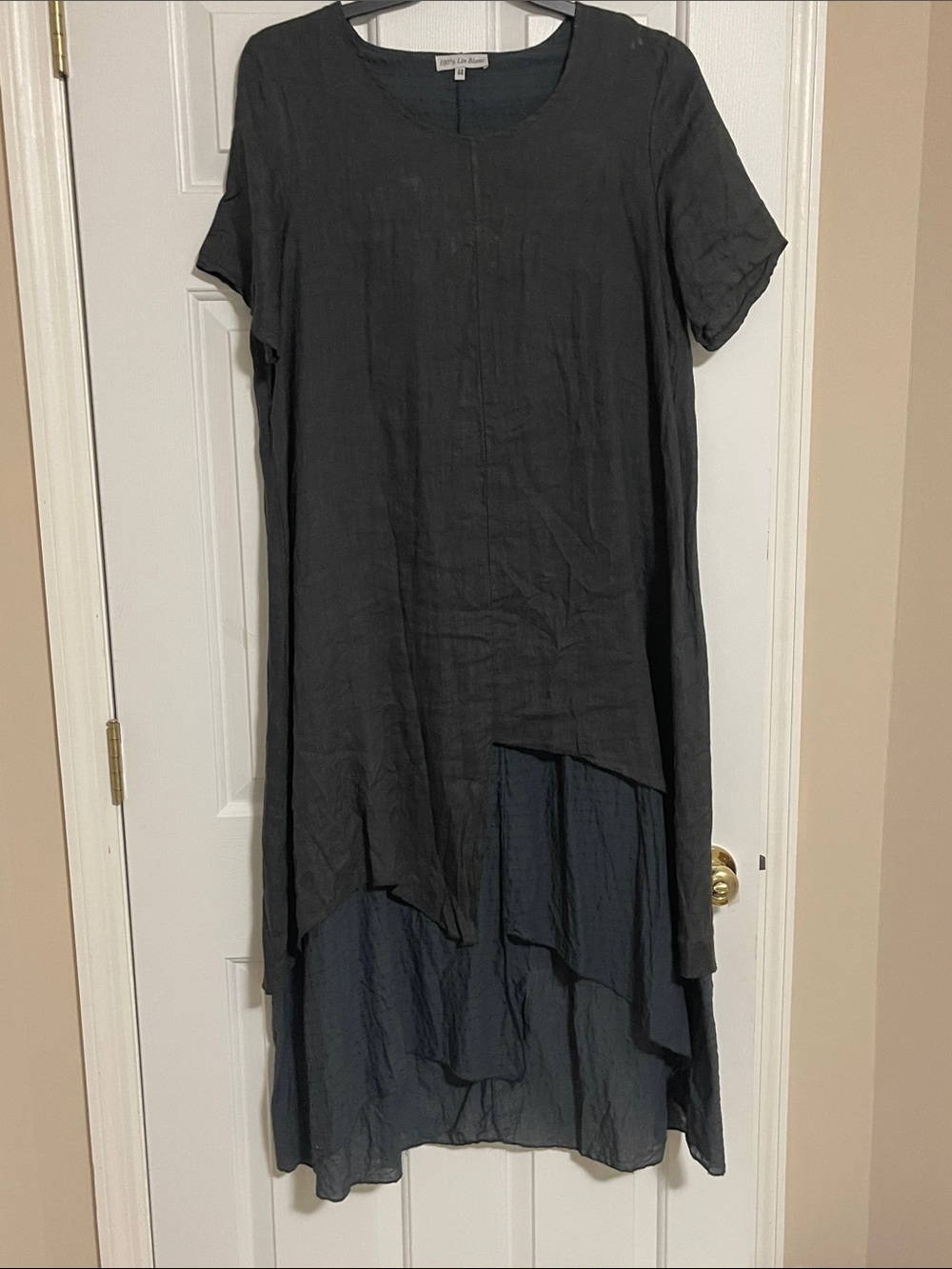 Asymmetric Layered Short-Sleeve Black Linen High-Low Dress
